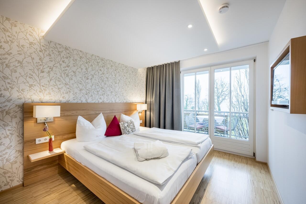 Appartementhotel Roehrenbach 이멘슈타트암보덴지 외부 사진