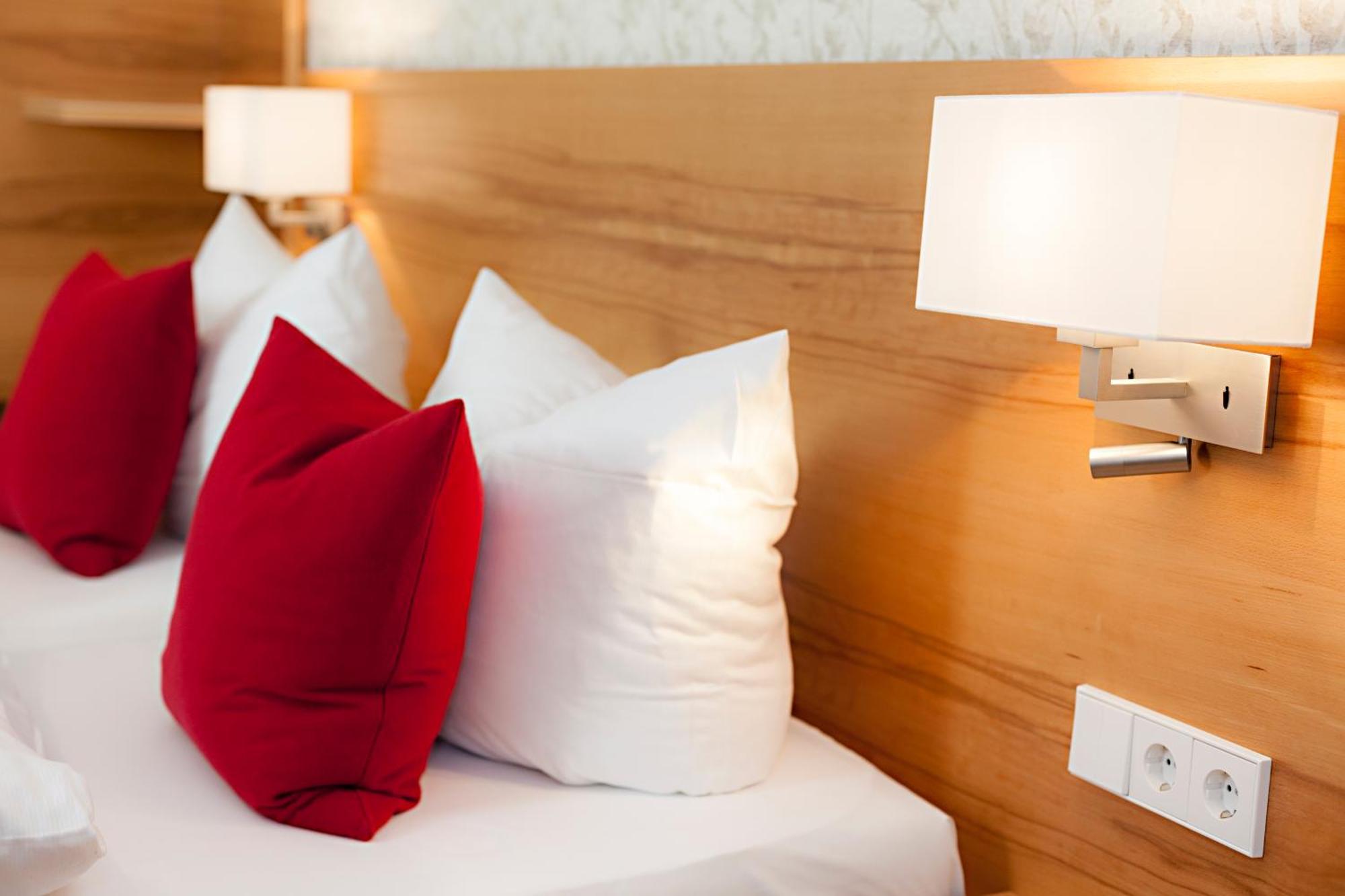Appartementhotel Roehrenbach 이멘슈타트암보덴지 외부 사진
